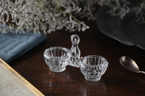 小さなガラスのソルト＆ペッパー入れ（横幅9cm） フランスアンティーク