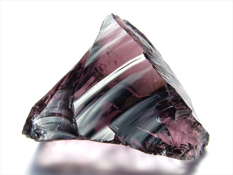 アンダラクリスタルの魅力とは？産地・硬度と天然石の特徴