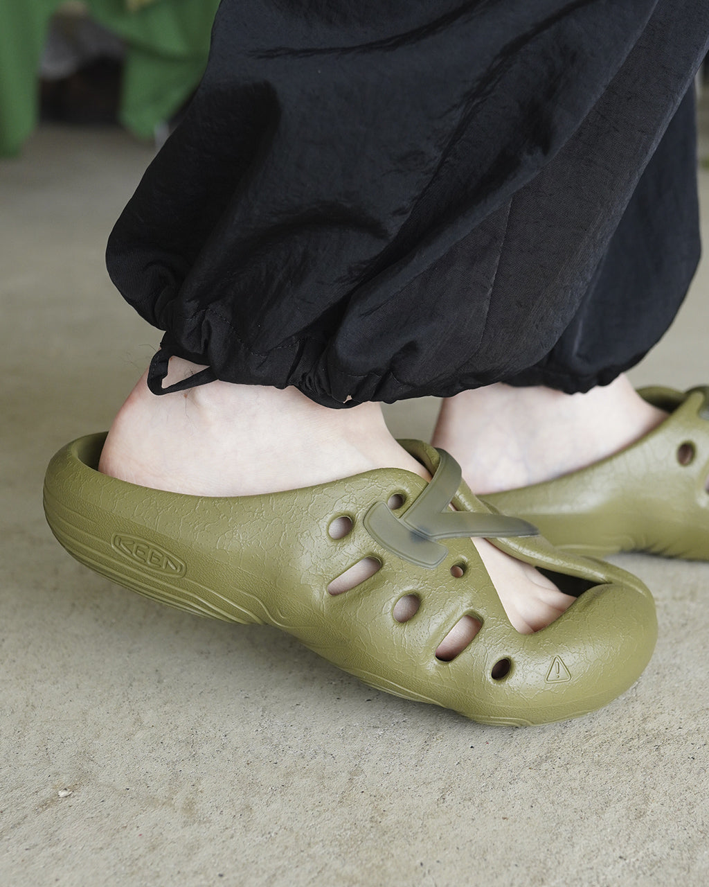 KEEN キーン ヨギーズ YOGEEZ 1029369 1029373