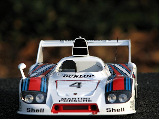 REVIEW: TrueScale Miniatures 1977 Porsche 936/77 #04