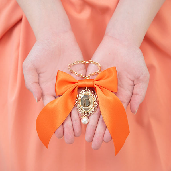 イニシャルチャームリボンクリップ – レディースファッション通販の夢