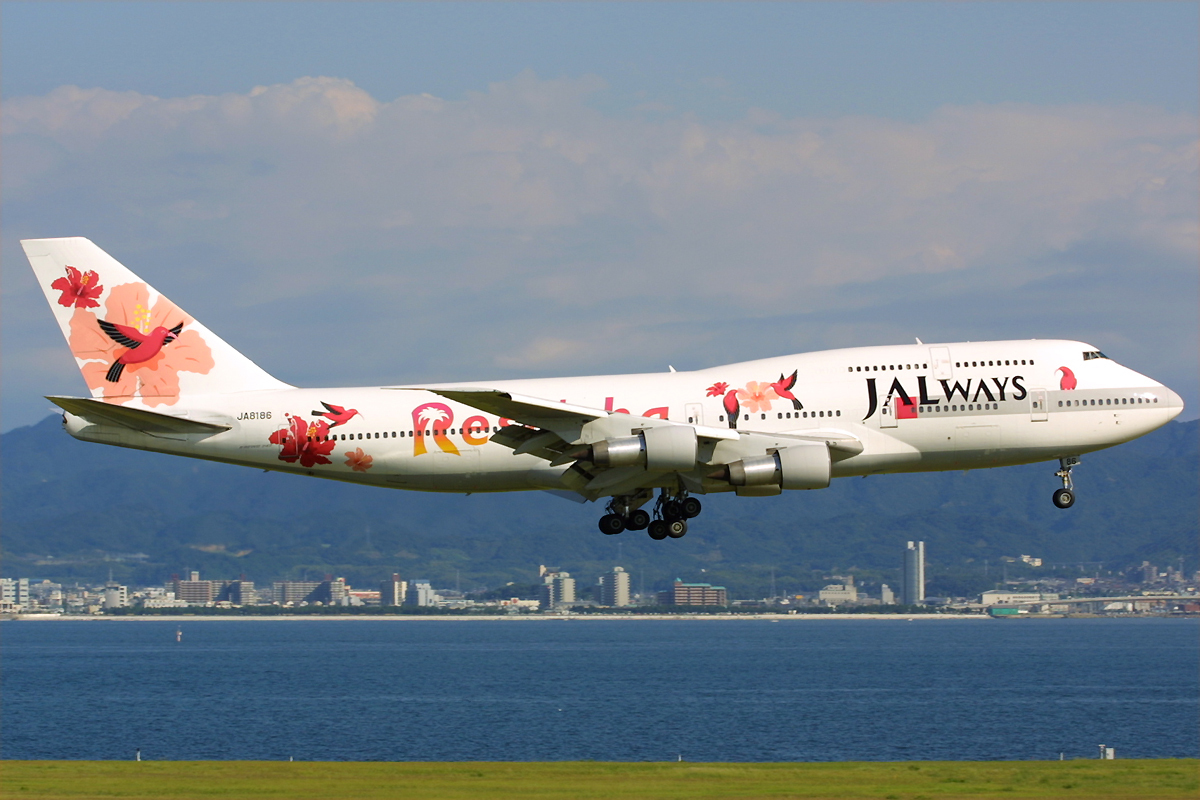 懐かしい「リゾッチャ号」 カラフルなJAL特別塗装機を振り返る