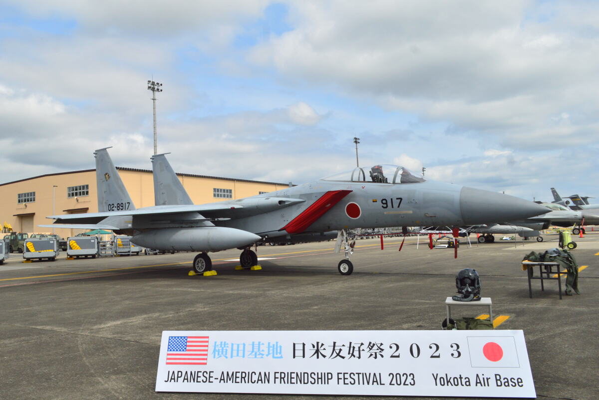 写真で振り返る！横田基地「日米友好祭 2023」、F-16の高速フライパス