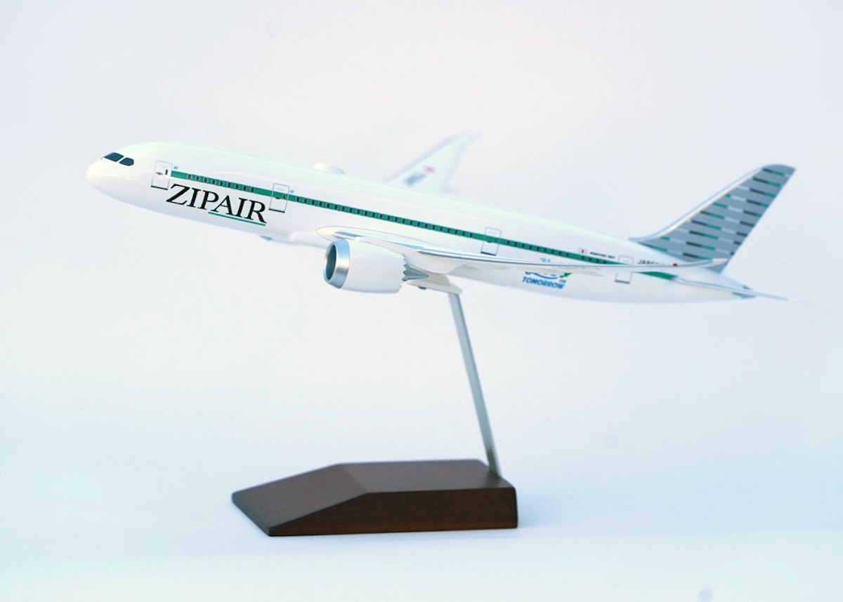 ZIPAIR、特別塗装機「Ron Herman(ロンハーマン)」モデルプレーン限定