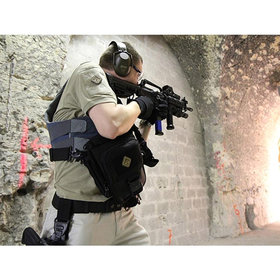 HAZARD4 Tonto – concealed carry mini-messenger | 七洋交産株式会社