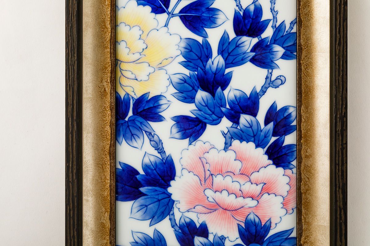 染錦牡丹 P陶額 | 有田焼 深川製磁｜公式オンラインストア