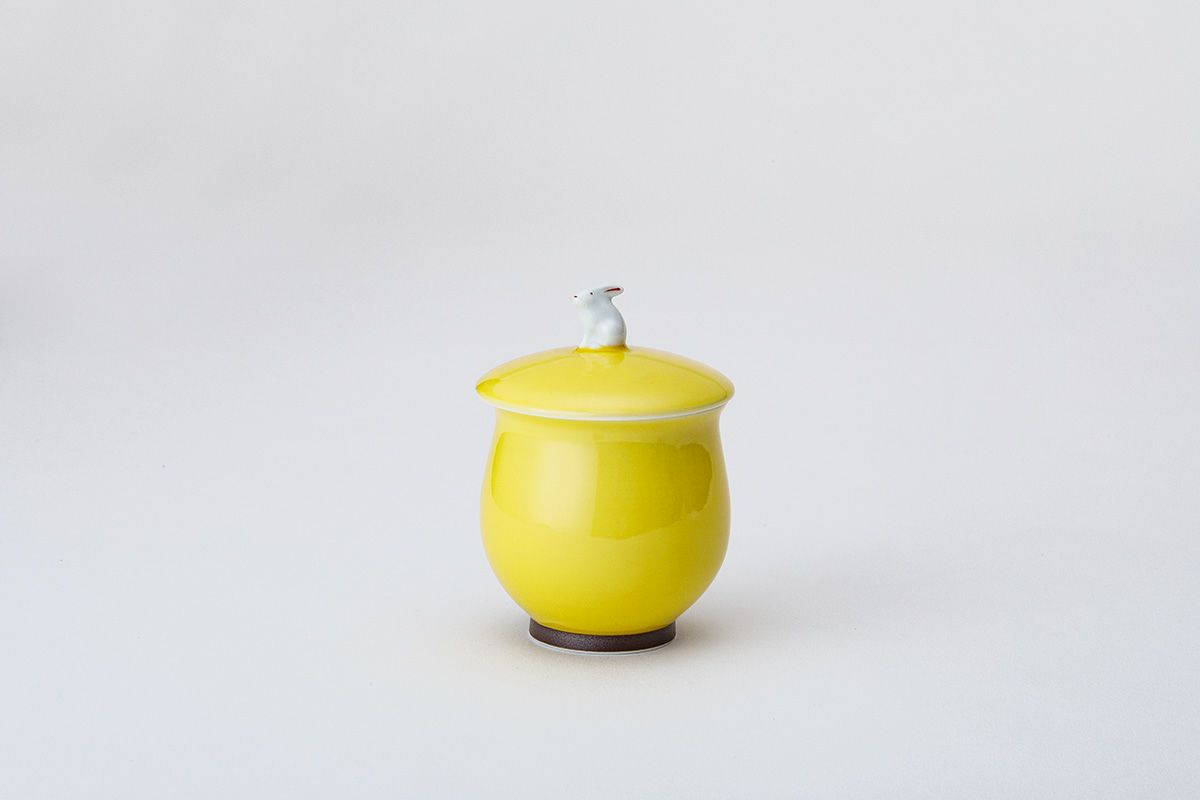 黄地兎(うさぎ) 小湯呑 | 有田焼 深川製磁｜公式オンラインストア