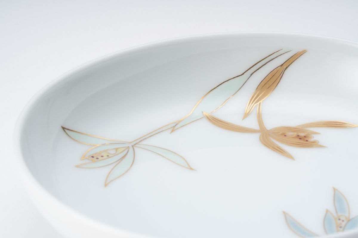 花錦蘭 楕円小皿 | 有田焼 深川製磁｜公式オンラインストア