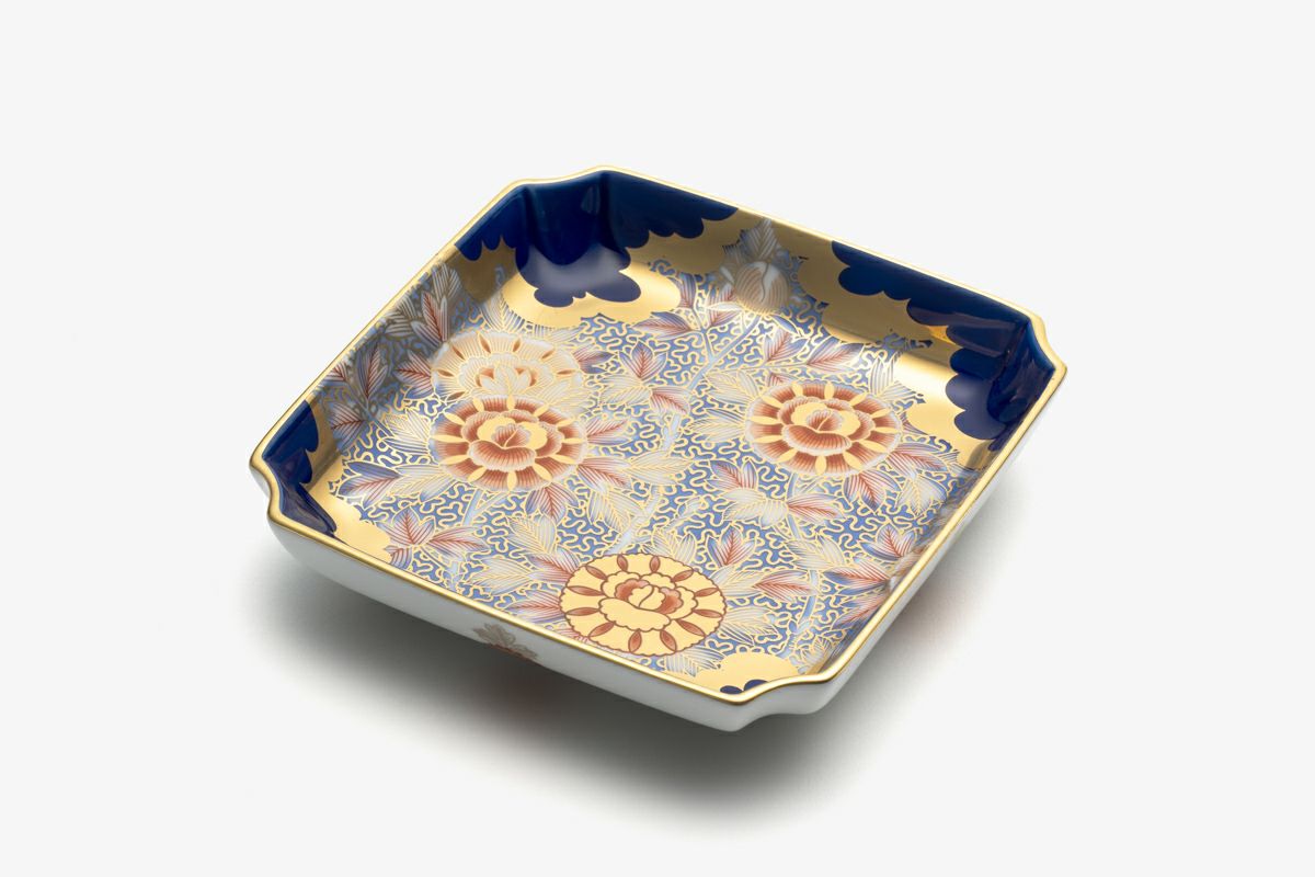 金襴手更紗珊瑚色 飾皿 | 有田焼 深川製磁｜公式オンラインストア