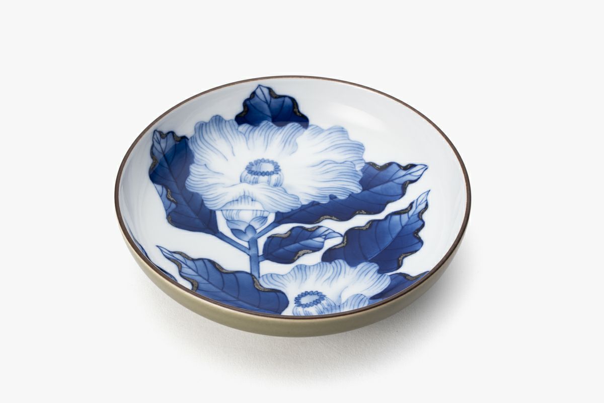 ☆古代青磁釉椿紋様 深皿 | 有田焼 深川製磁｜公式オンラインストア