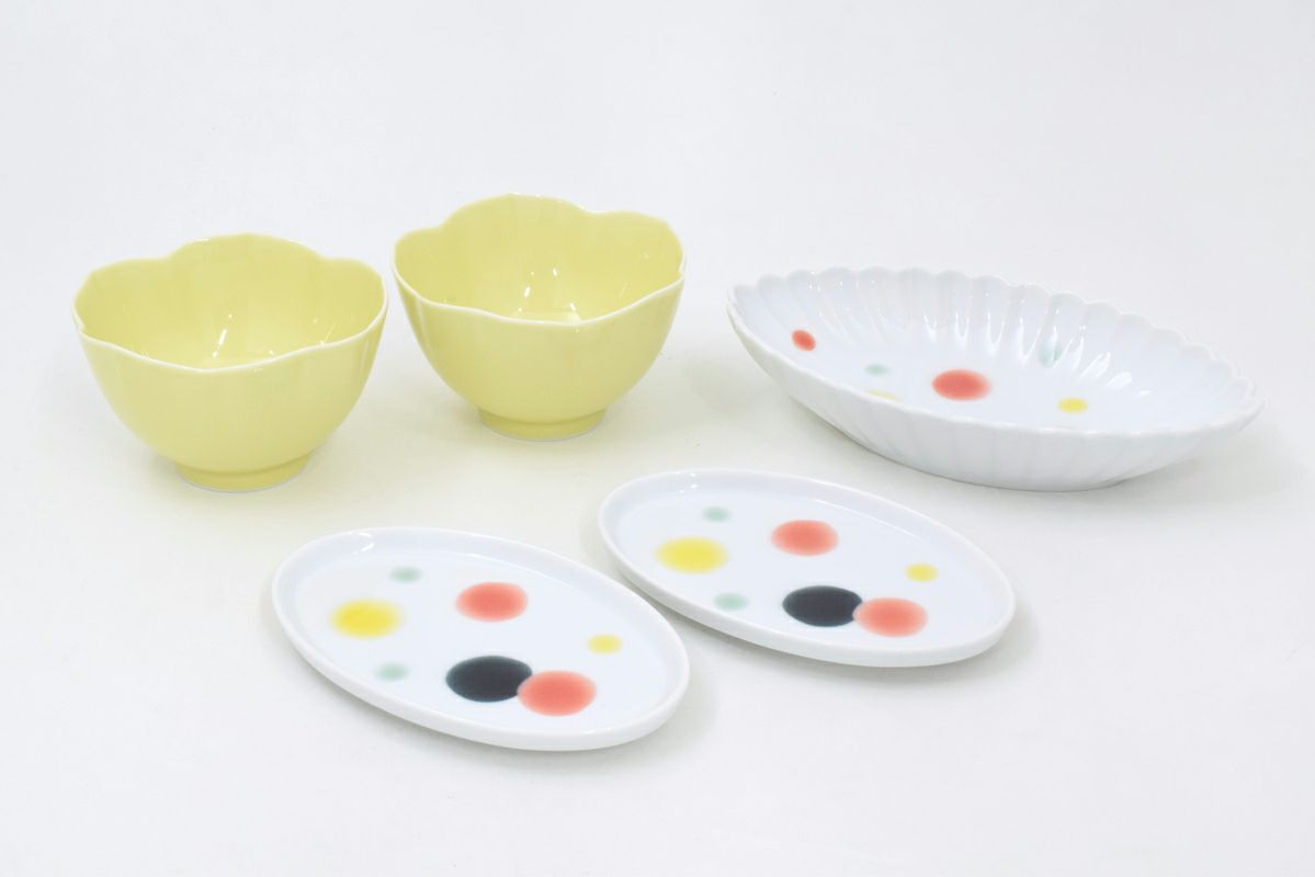 染付菊唐草 6号和皿揃 | 有田焼 深川製磁｜公式オンラインストア