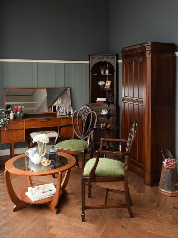 Schreiber社のコーヒーテーブル、イギリスから届いたガラス天板が使い