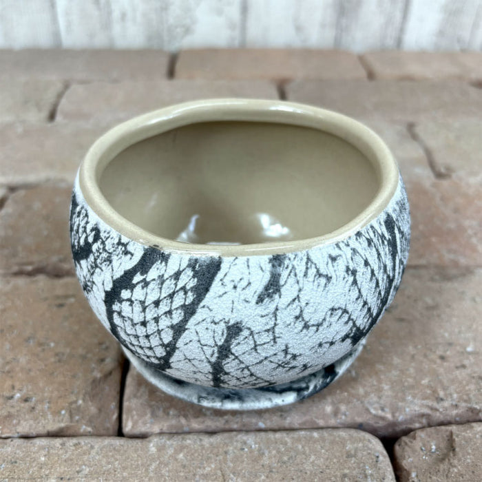 RR604-120 – 鉢人