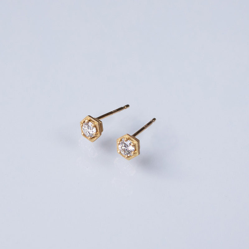 Timeless ポストピアス ダイヤモンド | エシカルジュエリー HASUNA(ハスナ)