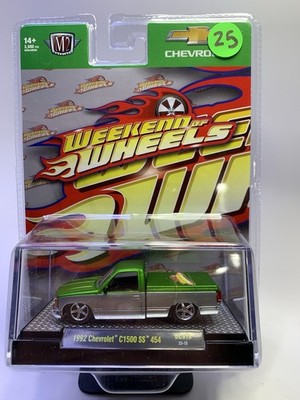 M2 Machines 1992 Chevrolet C1500 SS 454 Weekend of Wheels OBS