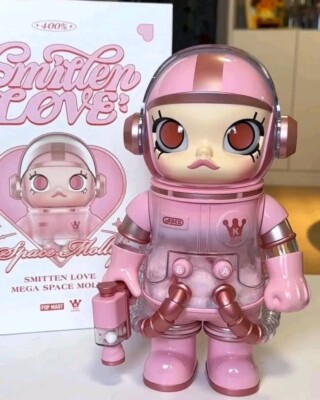 POP MART MEGA Collection SPACE MOLLY 400% SMITTEN LOVE H295mm