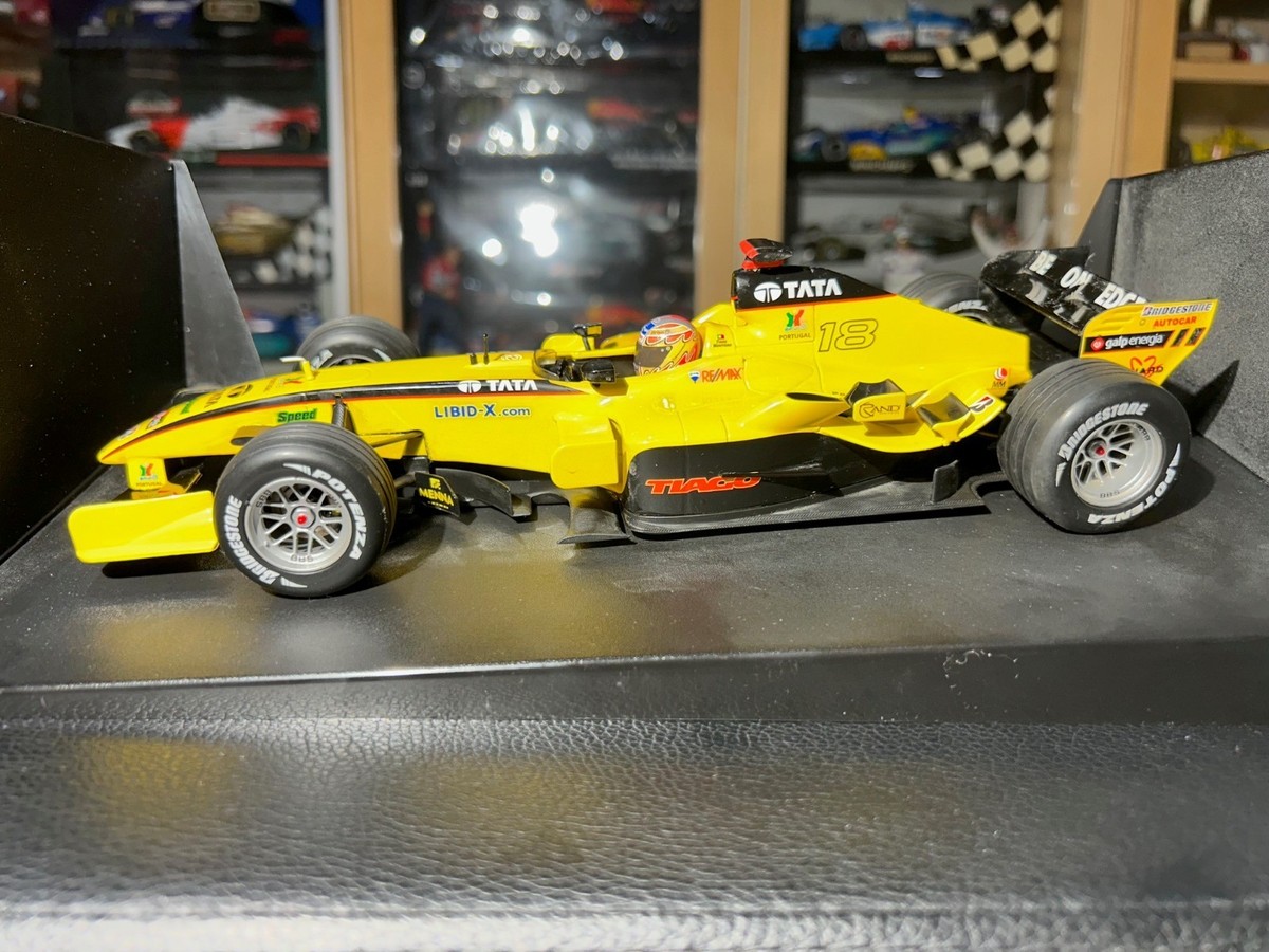 1/18 Minichamps - 2005 JORDAN-TOYOTA EJ15 #18 - TIAGO MONTEIRO