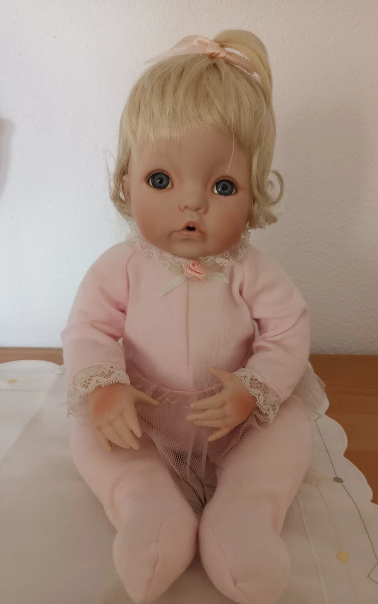 The Ashton-Drake Galleries Künstlerpuppe aus Porzellan online