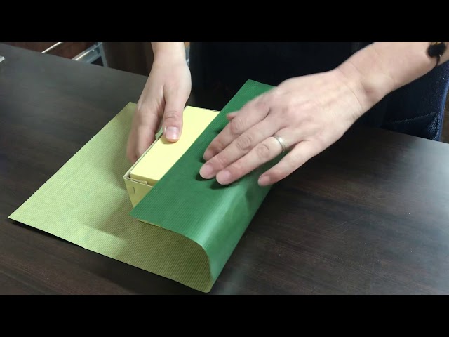 How to wrap a Gift (wrapping paper edition) - YouTube
