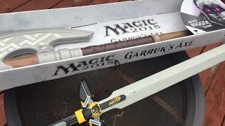 Review: Garruk's Life-Sized Foam Axe (Nerf / Magic The Gathering