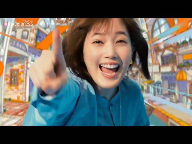 本田翼が空を飛ぶ！アニメの世界で大冒険「ライフルホームズ」新CM＆