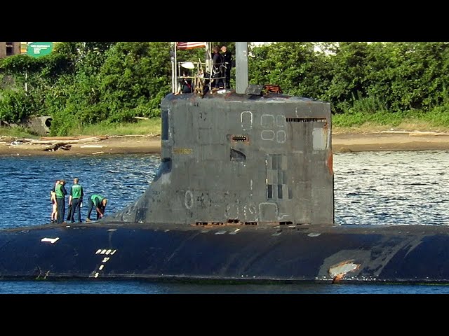 シーウルフ級潜水艦 コネチカットUSS Connecticutの入出港に遭遇 2021