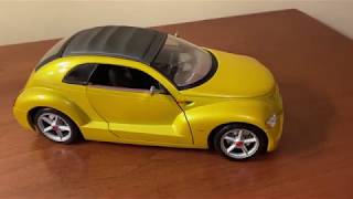 Review of 1998 Chrysler Pronto Cruizer by Maisto (Scale 1/18
