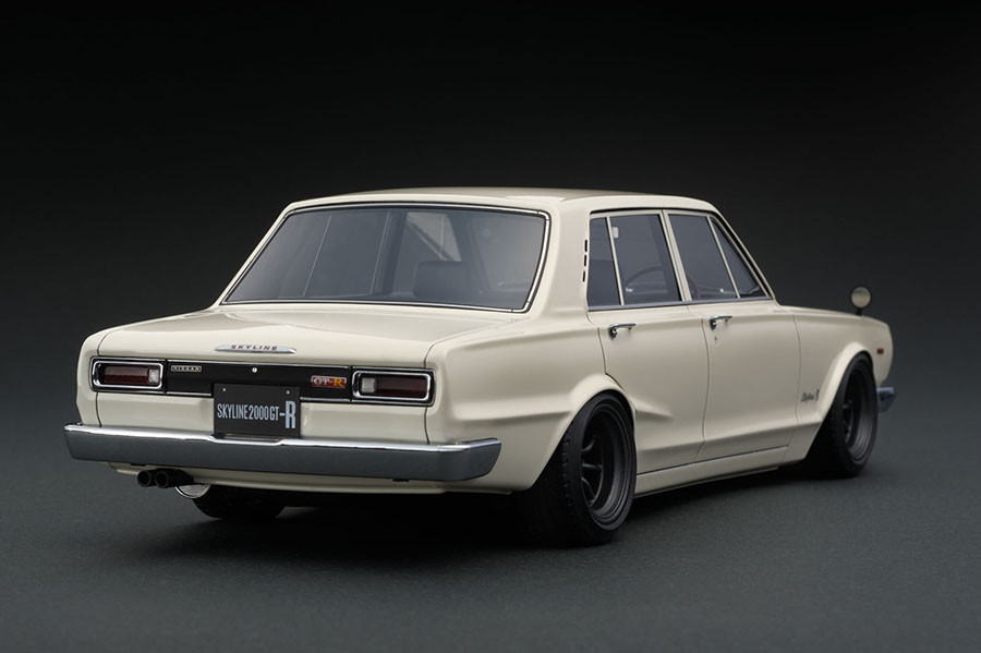 IG0751 1/18 Nissan Skyline 2000 GT-R (PGC10) White | LINE UP
