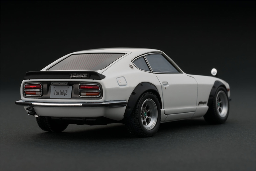 IG0022 1/43 Nissan Fairlady Z (S30) White | LINE UP | ignition