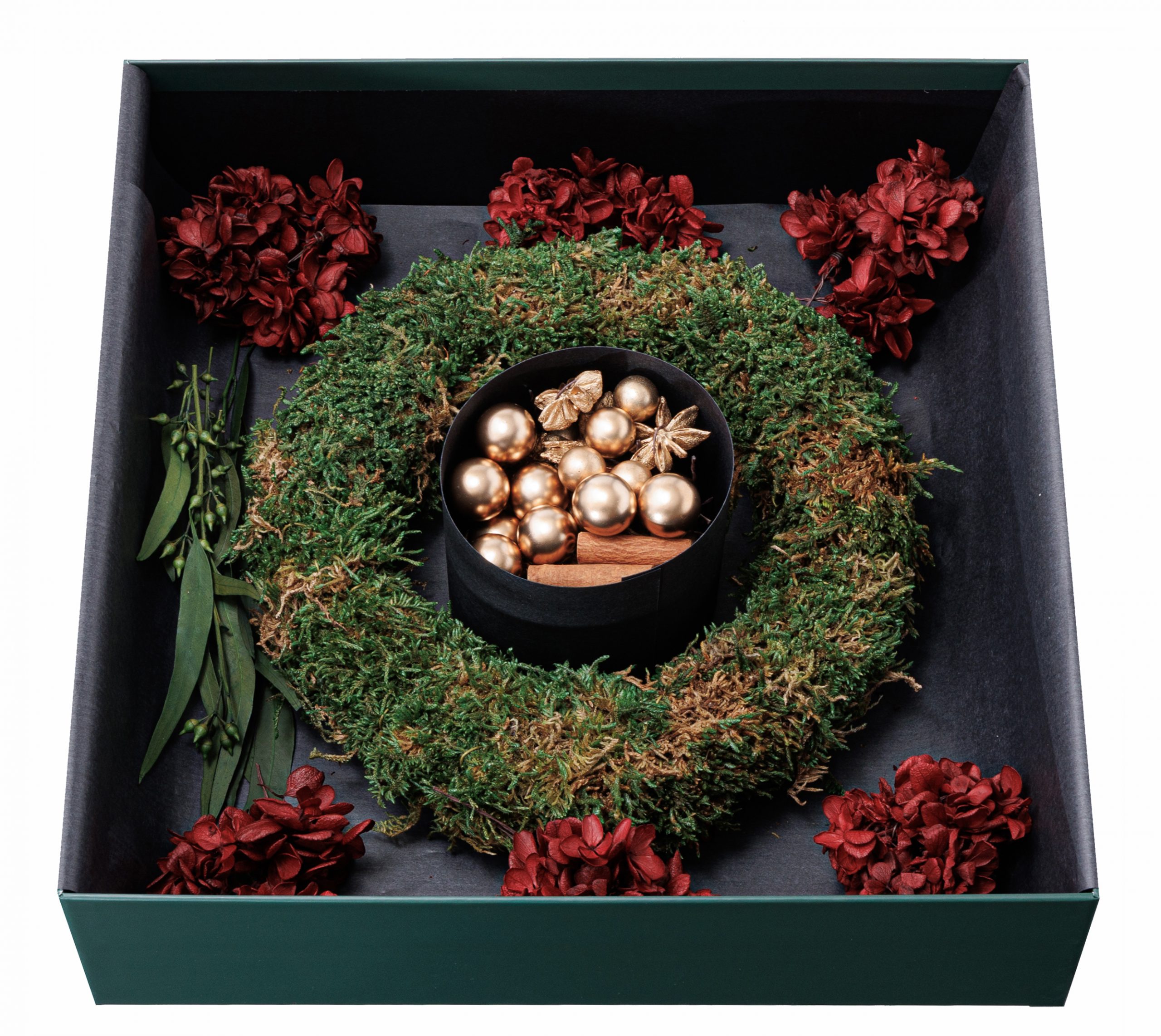 ニコライ バーグマン】初のツリー＆リースの手作りキットが登場！心