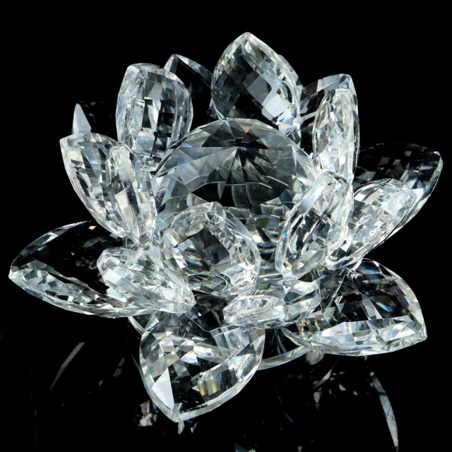 蓮の花 置物 クリスタルガラス サンキャッチャー 開運 イテンリヤ 風水