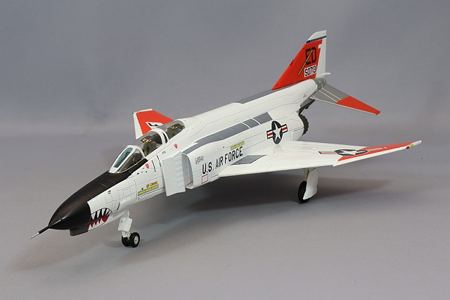 ホビーマスター 1/72 F-4E ファントム2 アメリカ空軍 第163戦闘飛行隊 1987