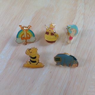 くまのプーさん（バッジ/ピンバッジ）のフリマアイテム一覧