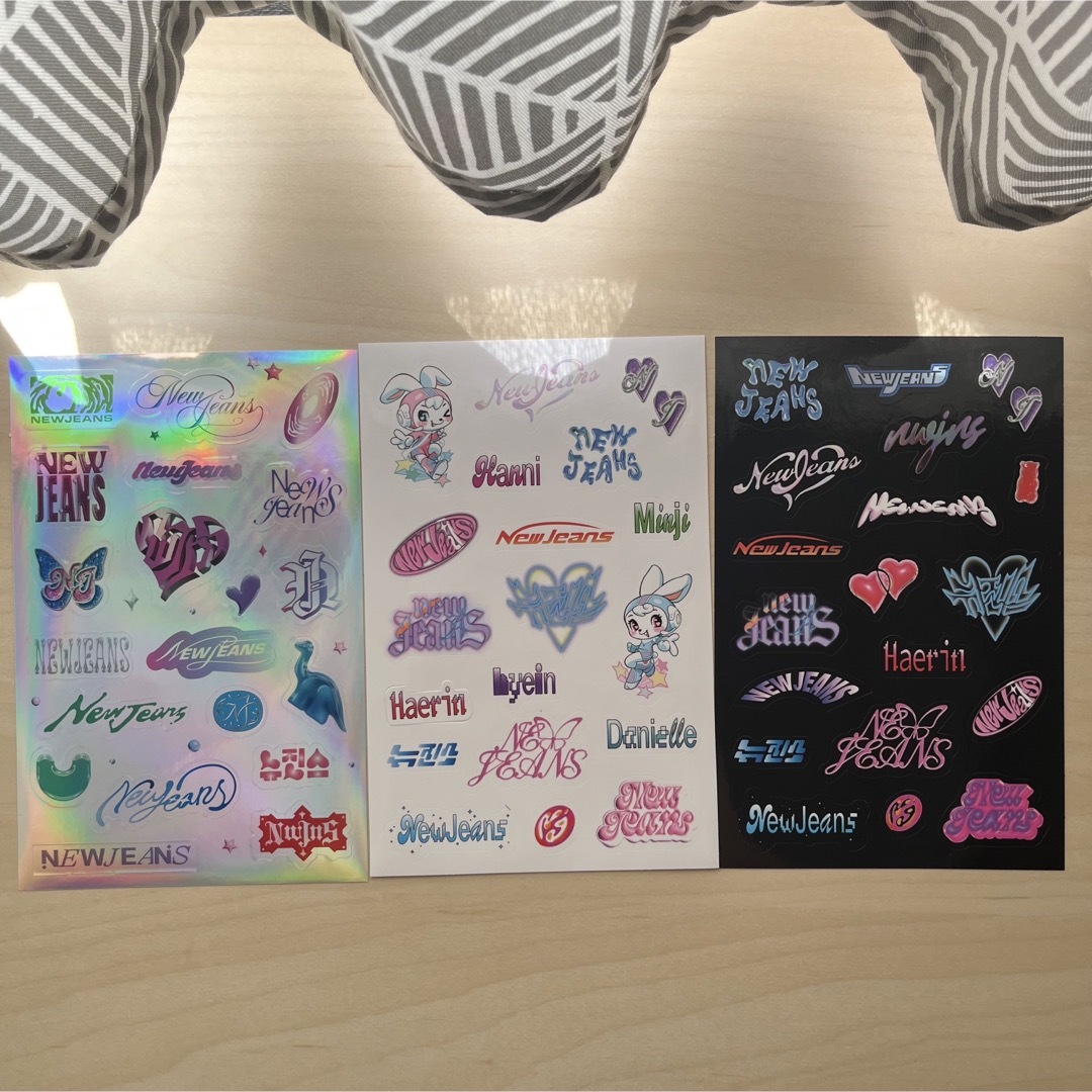 newjeans ニュージーンズ ステッカー3種セットの通販 by ☺︎｜ラクマ
