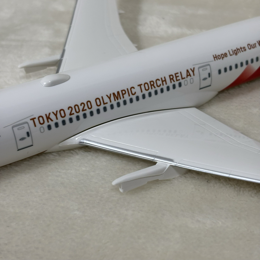 JAL 日本航空 東京 TOKYO オリンピック 飛行機模型 1/200 訳アリの通販