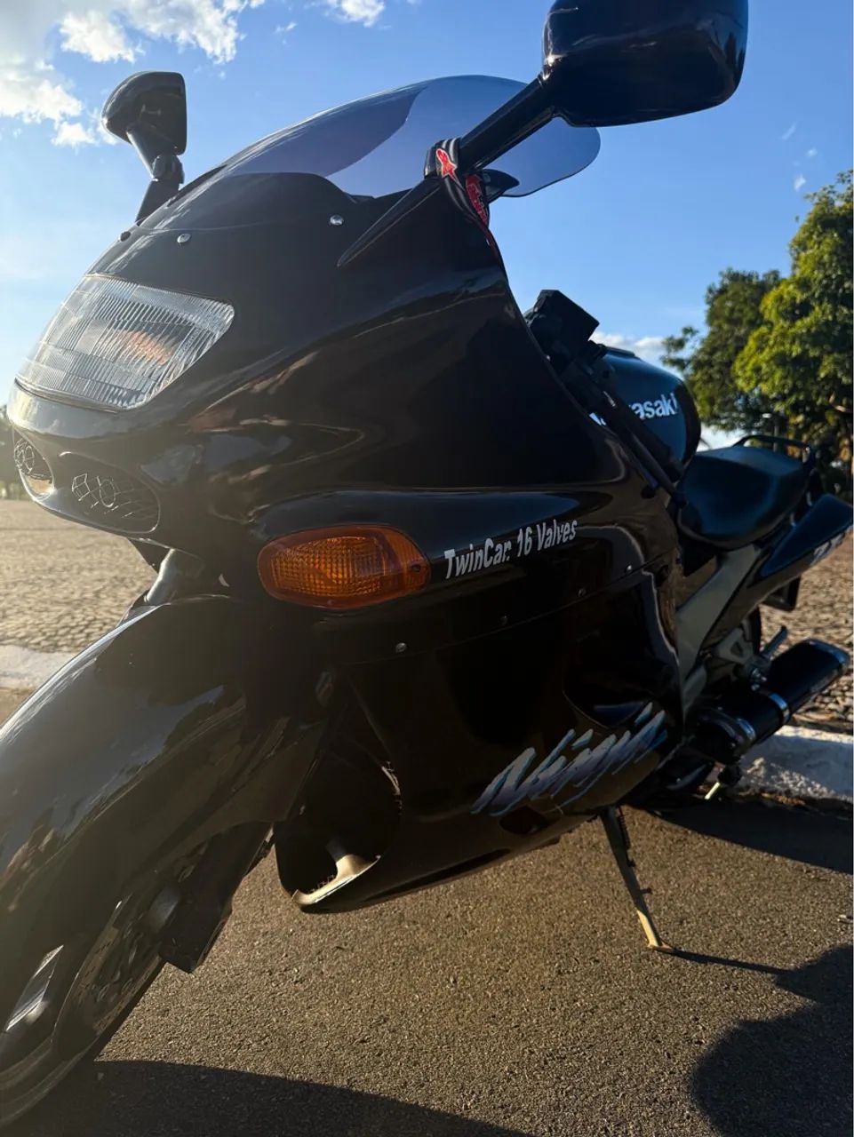 Kawasaki Zx-11 1100cc 1995 - 1422154327 | OLX