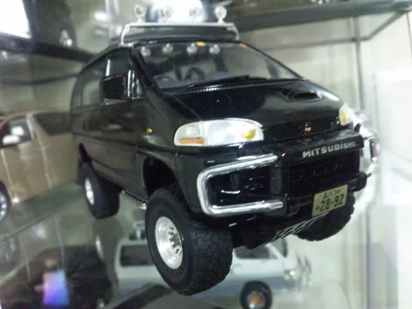 アオシマ 三菱 デリカ スペースギア スーパーエクシード｜車・AUTO