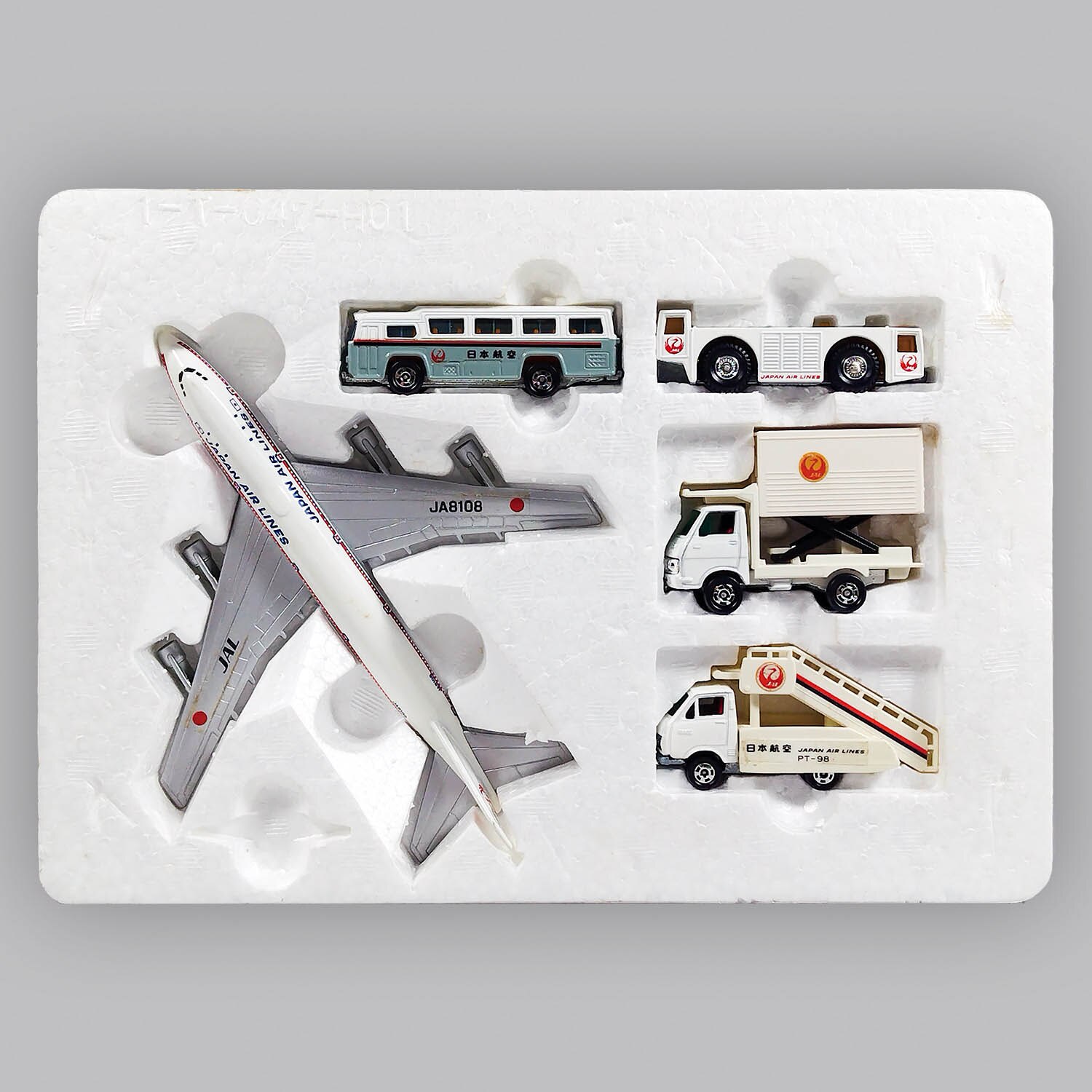 4829] トミカ 新空港セット 日本航空