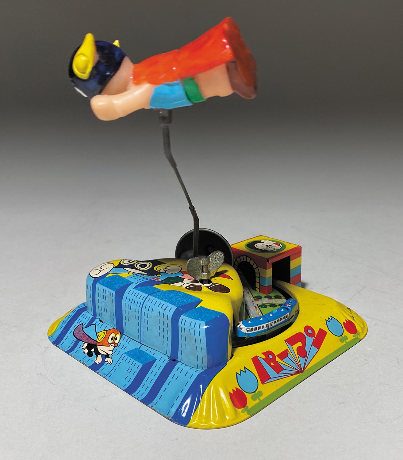 1019］ 米澤玩具 パーマン 電車まわり