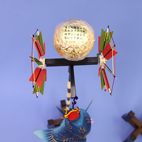 五月人形用 鯉のぼり飾り 対入り・両立て 30号柏印 – 寿鳳人形の東芸