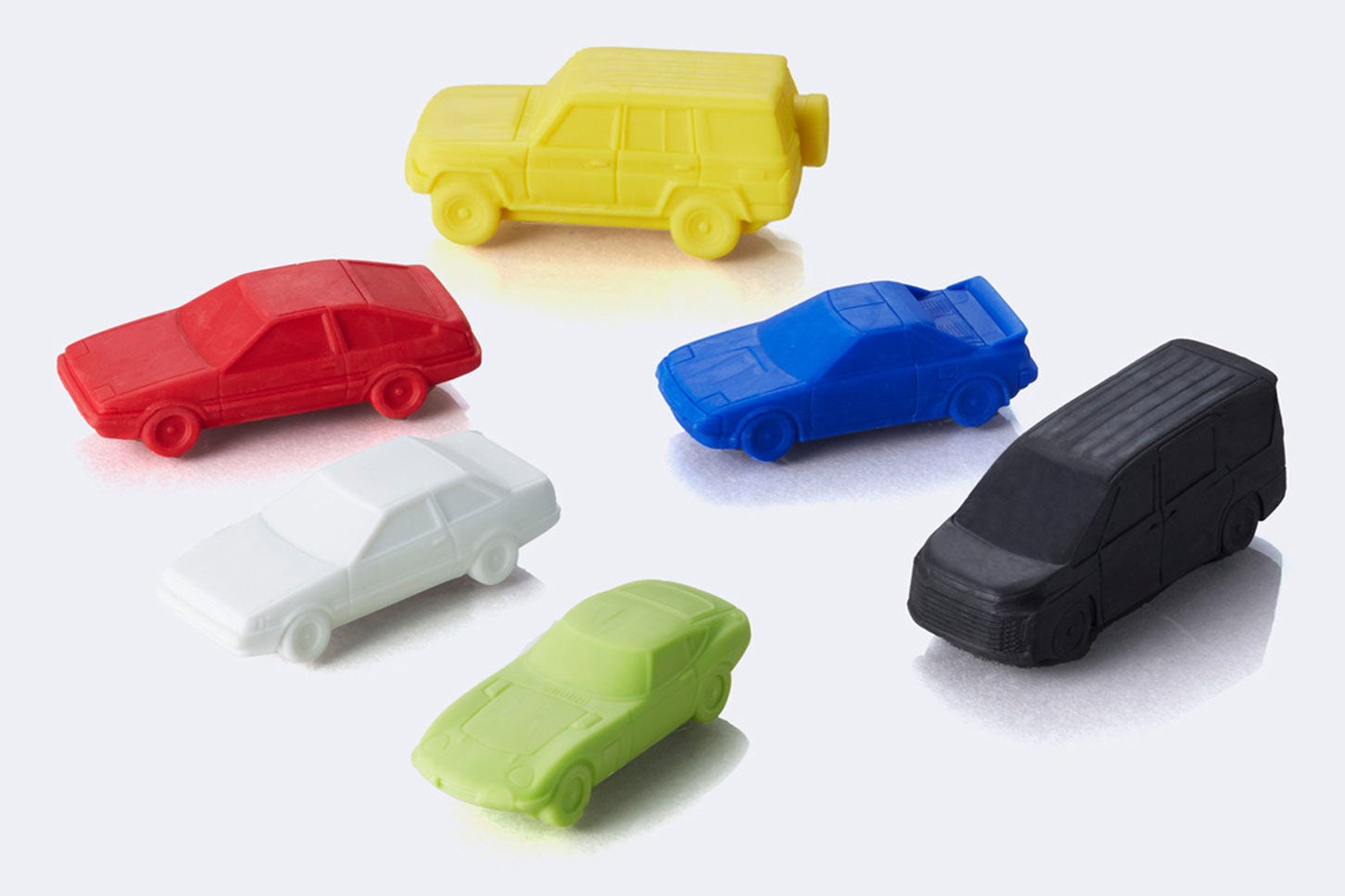 超精密スーパーカー消しゴムに2000GT・ハチロク・ランクル70などトヨタ