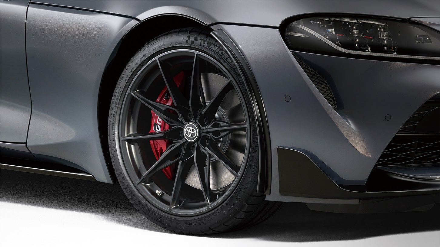 トヨタが最後の「スープラ」を発表！ 世界300台限定の特別仕様車「A90