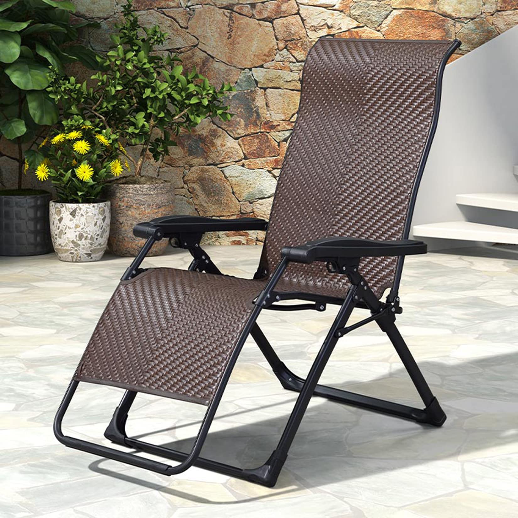 Amazon｜Yeenuoヘッドレスト付きラタンゼログラビティチェア、幅広の