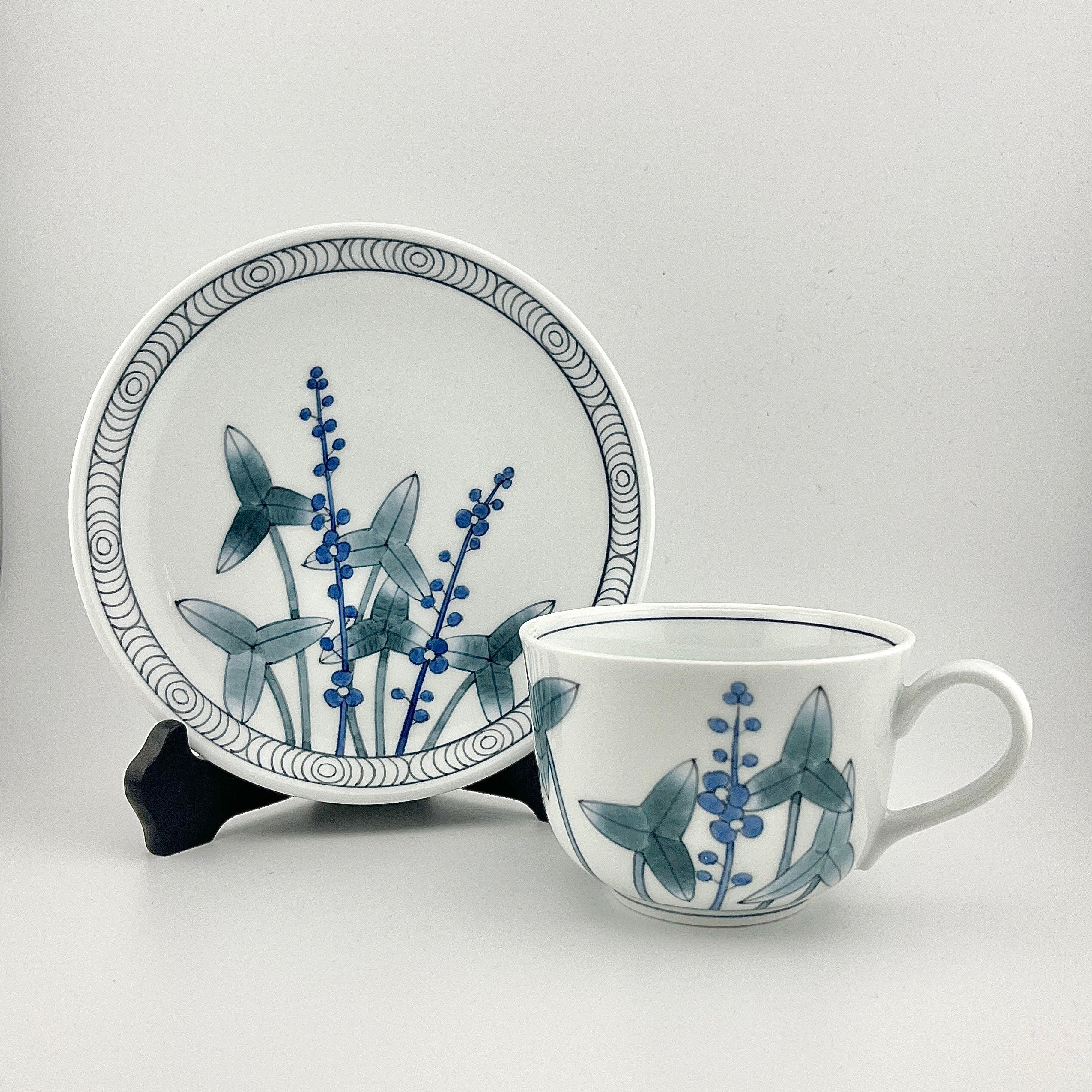 舘林喜助 染付葡萄絵 花瓶 舘林喜助 染付葡萄絵 花瓶 舘林喜助 染付