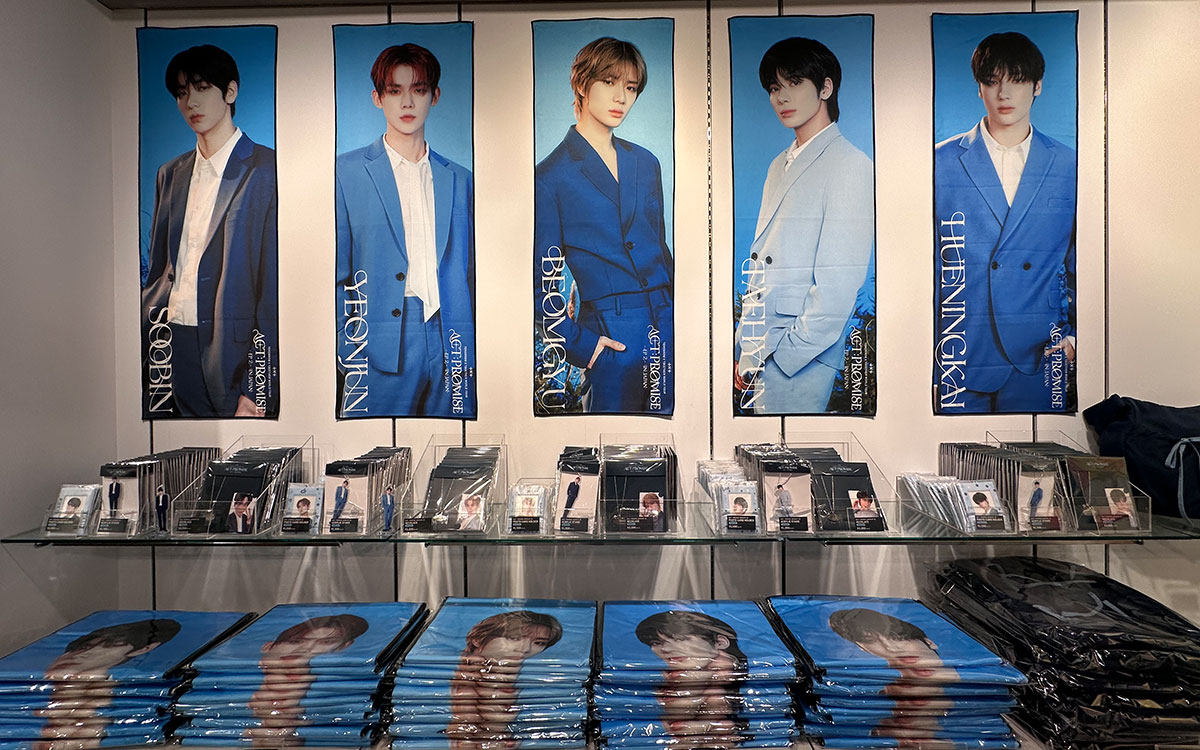 TOMORROW X TOGETHERのツアー開催を記念したポップアップストアを徹底