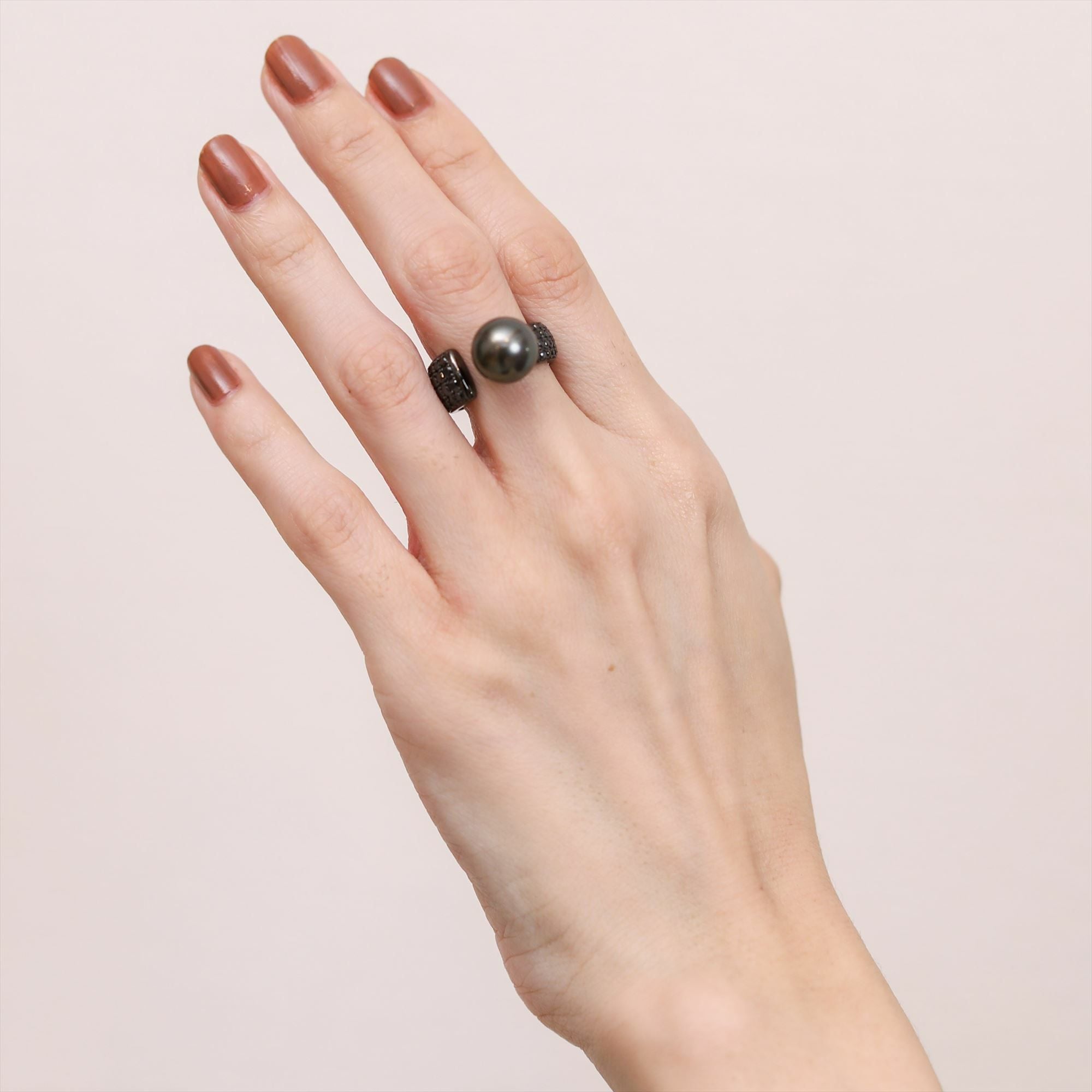 NOIR /Moitie ノワール モワティエリング タヒチ黒蝶真珠 10mmUP SV925