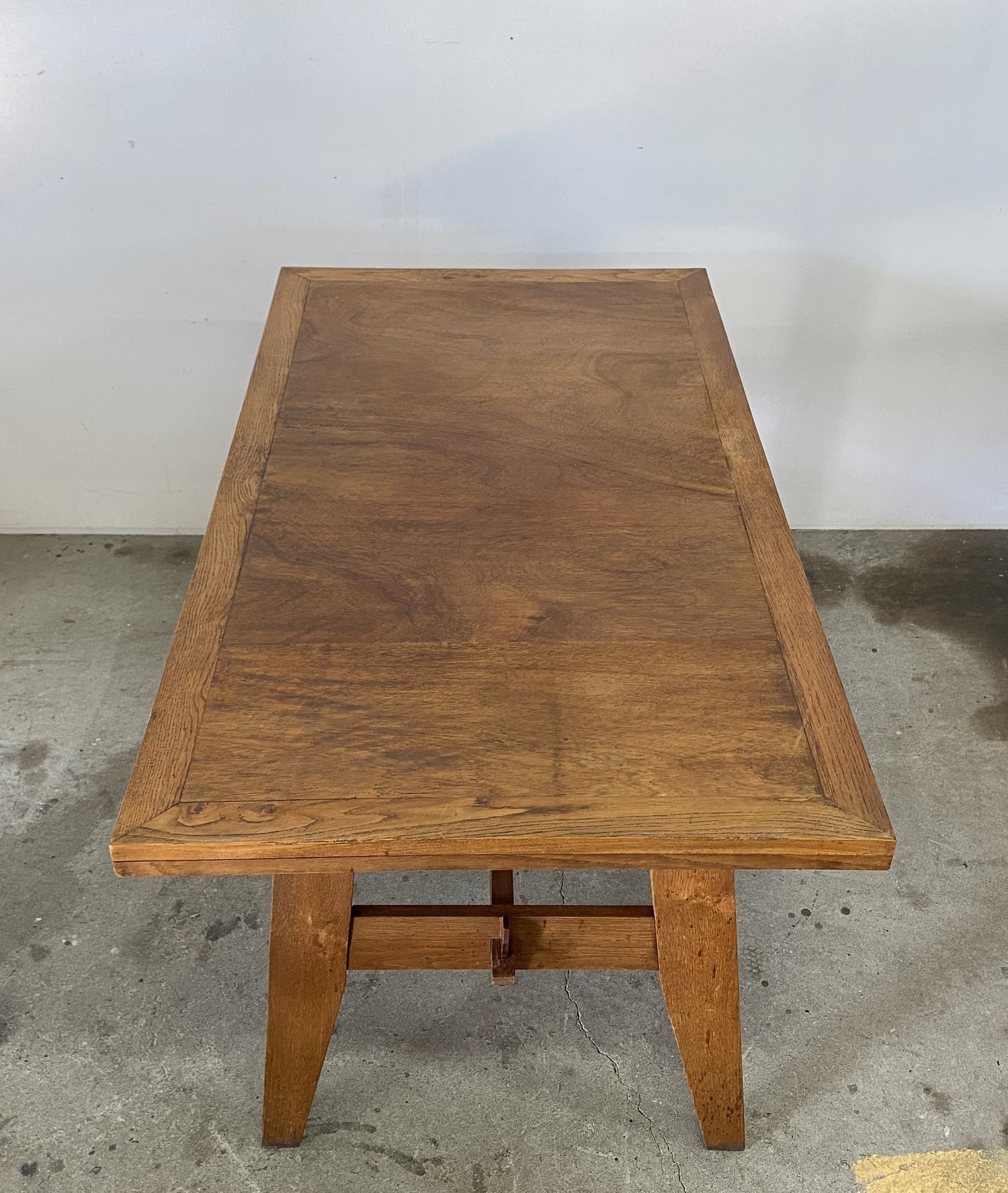 Rene' Gabriel / Dining Table – Round trip Antiques