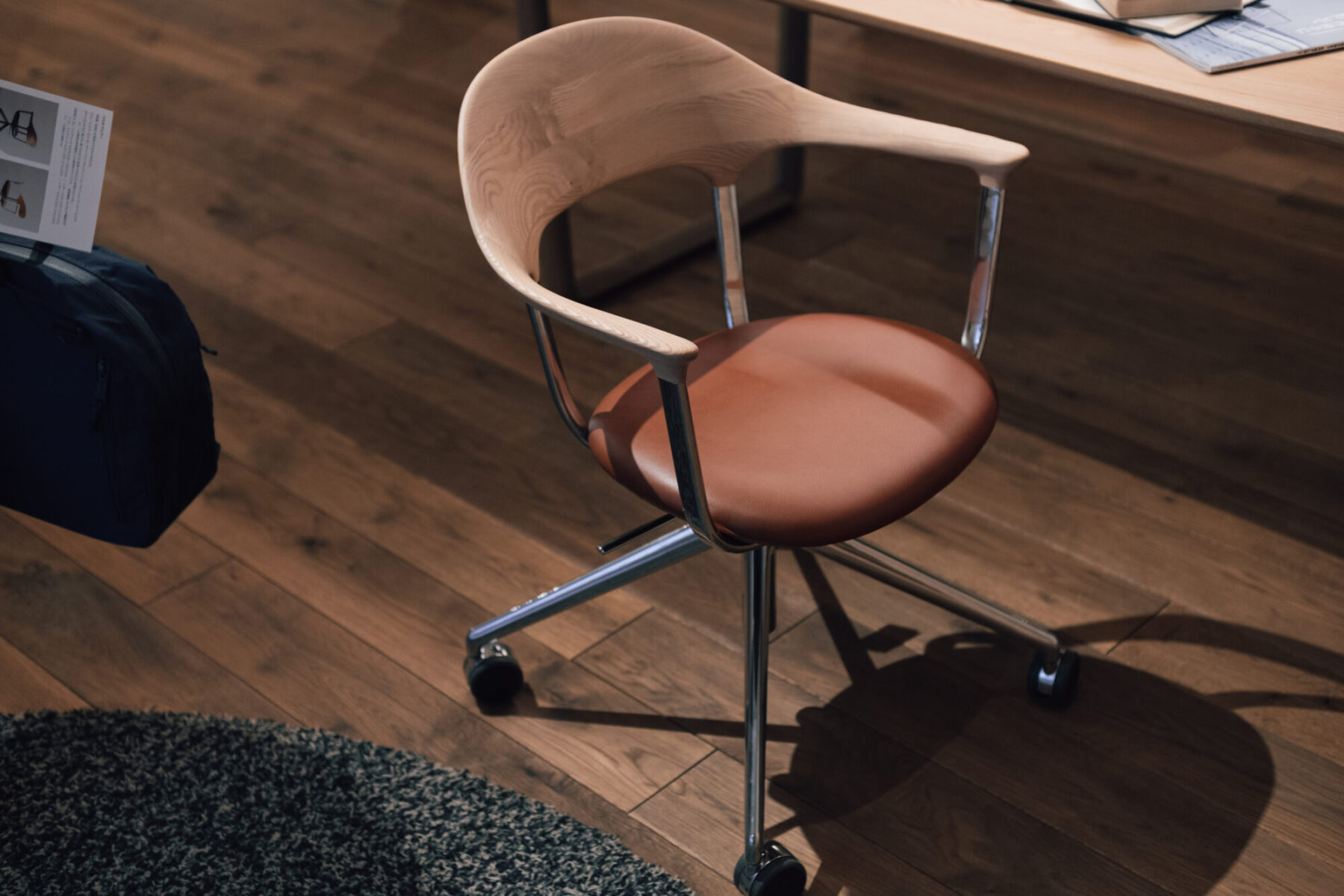 FOUR チェアー | 塩田家具 リヴリア