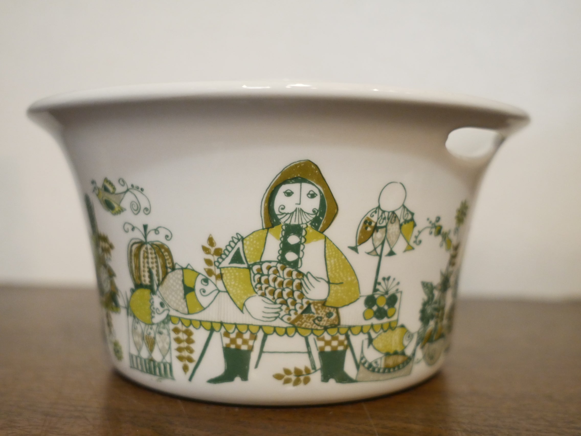 FIGGIJO 【Market】蓋付きポットTuri Gamstad-Oliver フィッギオ