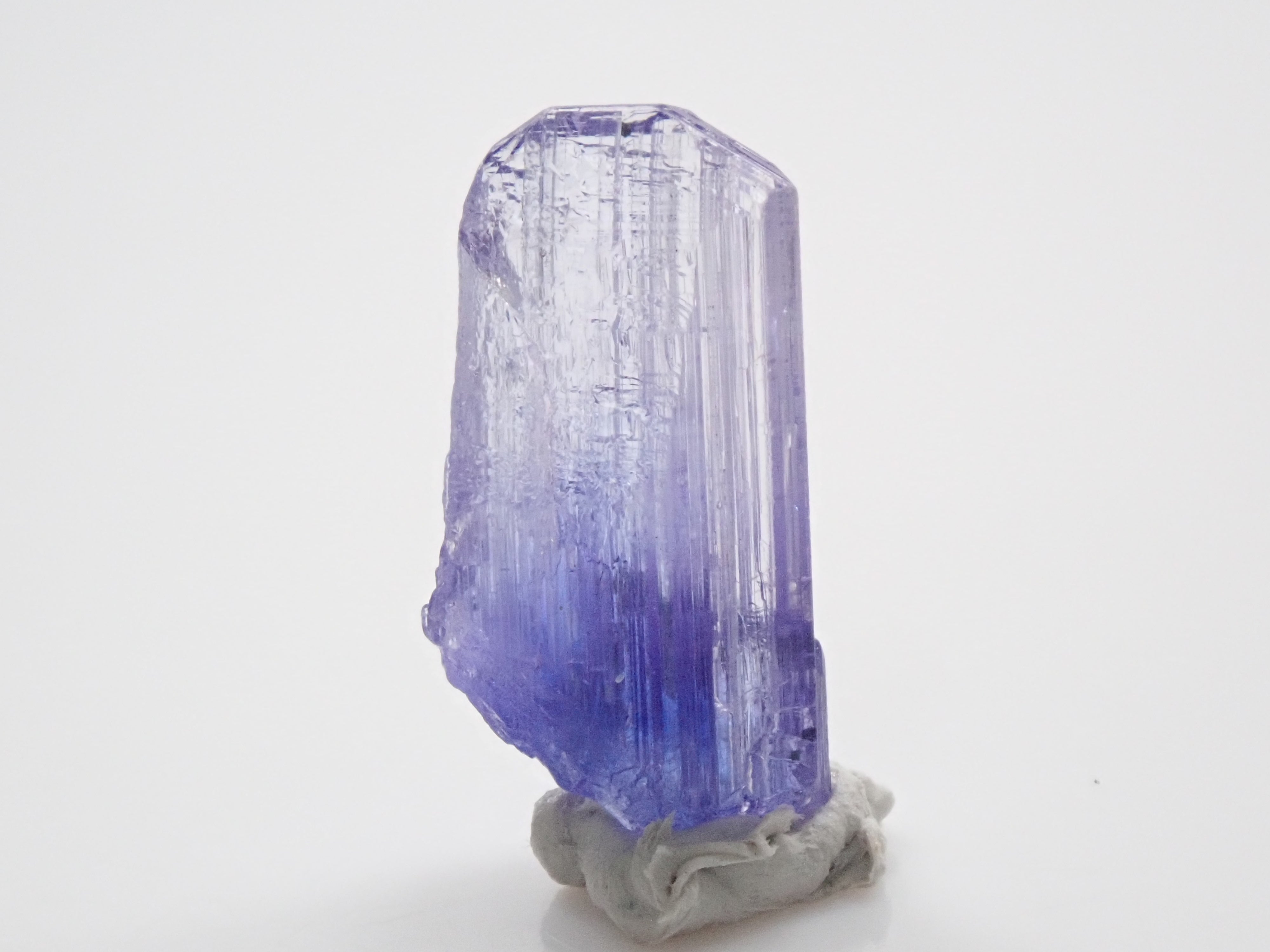 バイカラータンザナイト 3.018ct原石